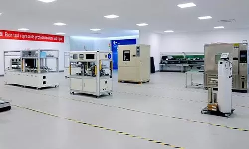 Pantalla de fábrica